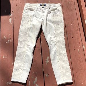 LUCKY BRAND JEANS EMBROIDERED CHARLIE SKINNY JEANS
